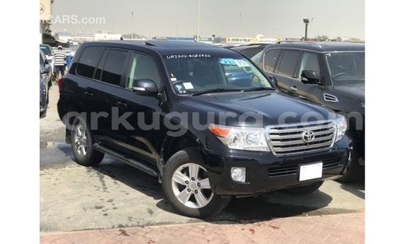 Acheter Import Voiture Toyota Land Cruiser Noir à Import - Dubai, Bujumbura Acheter Import Voiture Toyota Land Cruiser Noir à Import - Dubai, Bujumbura