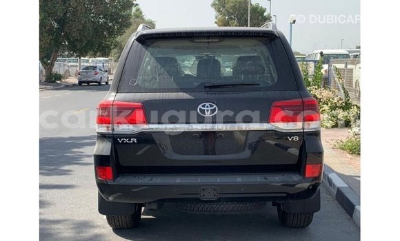 Nunua Imported Toyota Land Cruiser Nyeusi Gari ndani ya Import - Dubai nchini Bujumbura Nunua Imported Toyota Land Cruiser Nyeusi Gari ndani ya Import - Dubai nchini Bujumbura