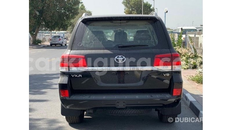 Big with watermark toyota land cruiser bujumbura import dubai 5000