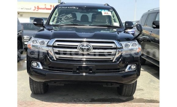 Acheter Import Voiture Toyota Land Cruiser Noir à Import - Dubai, Bujumbura Acheter Import Voiture Toyota Land Cruiser Noir à Import - Dubai, Bujumbura
