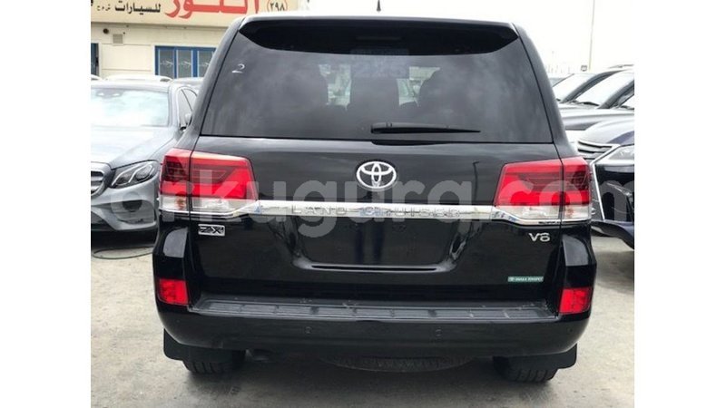 Big with watermark toyota land cruiser bujumbura import dubai 5007