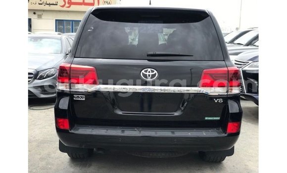 Acheter Import Voiture Toyota Land Cruiser Noir à Import - Dubai, Bujumbura Acheter Import Voiture Toyota Land Cruiser Noir à Import - Dubai, Bujumbura