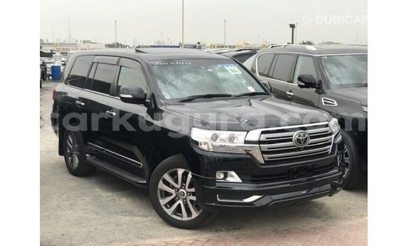 Nunua Imported Toyota Land Cruiser Nyeusi Gari ndani ya Import - Dubai nchini Bujumbura Nunua Imported Toyota Land Cruiser Nyeusi Gari ndani ya Import - Dubai nchini Bujumbura