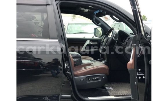 Nunua Imported Toyota Land Cruiser Nyeusi Gari ndani ya Import - Dubai nchini Bujumbura Nunua Imported Toyota Land Cruiser Nyeusi Gari ndani ya Import - Dubai nchini Bujumbura