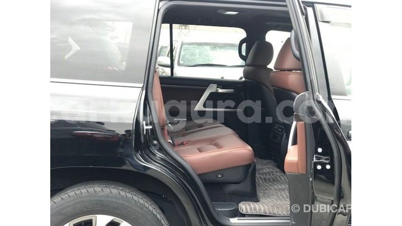 Big with watermark toyota land cruiser bujumbura import dubai 5007