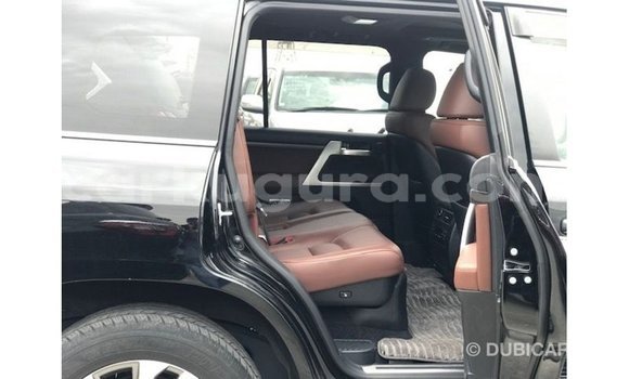 Buy Import Toyota Land Cruiser Black Car in Import - Dubai in Bujumbura Buy Import Toyota Land Cruiser Black Car in Import - Dubai in Bujumbura