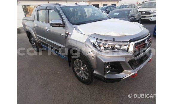 Nunua Imported Toyota Hilux Nyingine Gari ndani ya Import - Dubai nchini Bujumbura Nunua Imported Toyota Hilux Nyingine Gari ndani ya Import - Dubai nchini Bujumbura