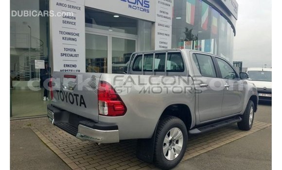 Nunua Imported Toyota Hilux Brown Gari ndani ya Import - Dubai nchini Bujumbura Nunua Imported Toyota Hilux Brown Gari ndani ya Import - Dubai nchini Bujumbura