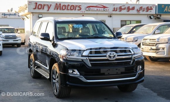 Acheter Import Voiture Toyota Land Cruiser Noir à Import - Dubai, Bujumbura Acheter Import Voiture Toyota Land Cruiser Noir à Import - Dubai, Bujumbura