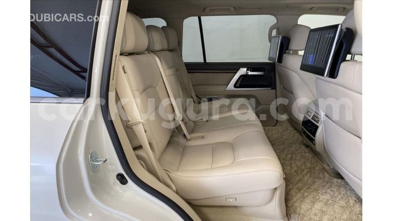 Big with watermark toyota land cruiser bujumbura import dubai 5027