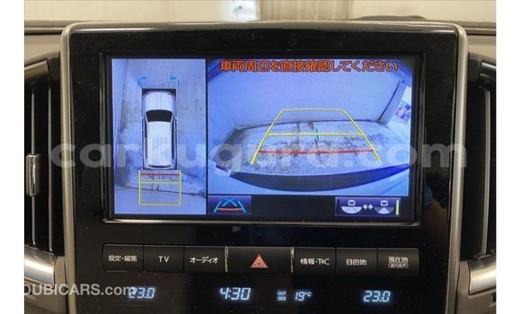 Buy Import Toyota Land Cruiser White Car in Import - Dubai in Bujumbura Buy Import Toyota Land Cruiser White Car in Import - Dubai in Bujumbura