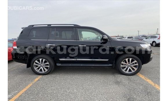 Acheter Import Voiture Toyota Land Cruiser Noir à Import - Dubai, Bujumbura Acheter Import Voiture Toyota Land Cruiser Noir à Import - Dubai, Bujumbura