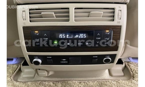 Acheter Import Voiture Toyota Land Cruiser Noir à Import - Dubai, Bujumbura Acheter Import Voiture Toyota Land Cruiser Noir à Import - Dubai, Bujumbura