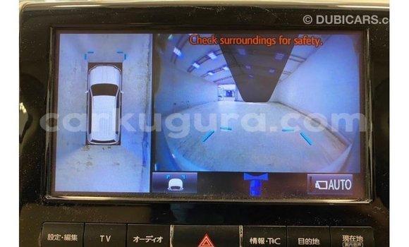 Acheter Import Voiture Toyota Land Cruiser Blanc à Import - Dubai, Bujumbura Acheter Import Voiture Toyota Land Cruiser Blanc à Import - Dubai, Bujumbura