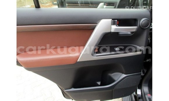 Nunua Imported Toyota Land Cruiser Nyeusi Gari ndani ya Import - Dubai nchini Bujumbura Nunua Imported Toyota Land Cruiser Nyeusi Gari ndani ya Import - Dubai nchini Bujumbura