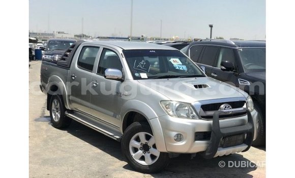 Nunua Imported Toyota Hilux Nyingine Gari ndani ya Import - Dubai nchini Bujumbura Nunua Imported Toyota Hilux Nyingine Gari ndani ya Import - Dubai nchini Bujumbura