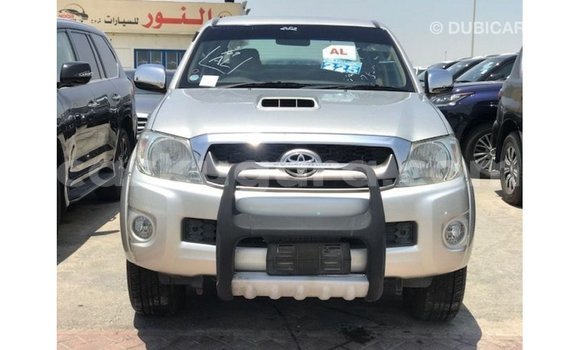 Nunua Imported Toyota Hilux Nyingine Gari ndani ya Import - Dubai nchini Bujumbura Nunua Imported Toyota Hilux Nyingine Gari ndani ya Import - Dubai nchini Bujumbura