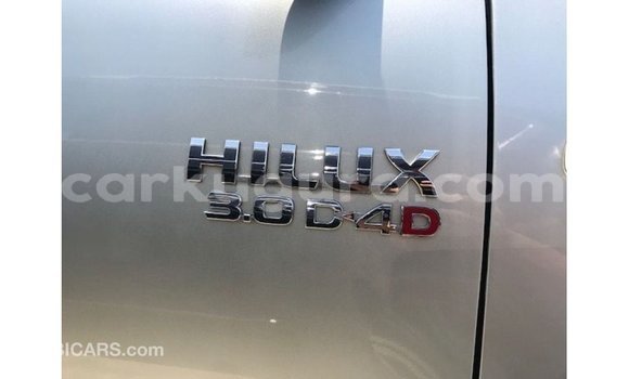 Nunua Imported Toyota Hilux Nyingine Gari ndani ya Import - Dubai nchini Bujumbura Nunua Imported Toyota Hilux Nyingine Gari ndani ya Import - Dubai nchini Bujumbura