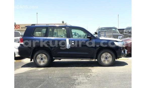 Buy Import Toyota Land Cruiser Blue Car in Import - Dubai in Bujumbura Buy Import Toyota Land Cruiser Blue Car in Import - Dubai in Bujumbura