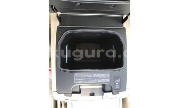 Buy Import Toyota Land Cruiser Blue Car in Import - Dubai in Bujumbura Buy Import Toyota Land Cruiser Blue Car in Import - Dubai in Bujumbura