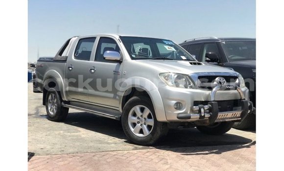 Buy Import Toyota Hilux Other Car in Import - Dubai in Bujumbura Buy Import Toyota Hilux Other Car in Import - Dubai in Bujumbura