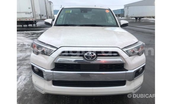 Acheter Import Voiture Toyota 4Runner Blanc à Import - Dubai, Bujumbura Acheter Import Voiture Toyota 4Runner Blanc à Import - Dubai, Bujumbura