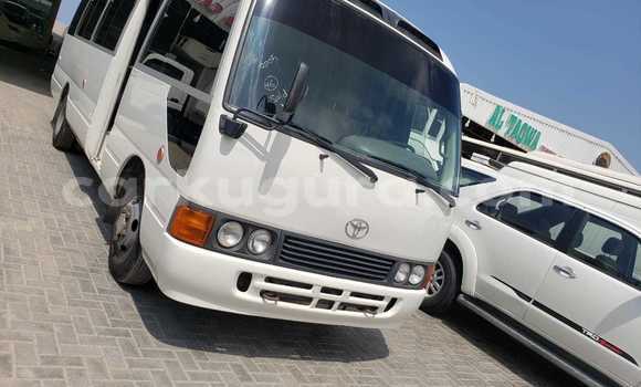 Nunua Ilio tumika Toyota Coaster Nyeupe Gari ndani ya Import - Dubai nchini Bujumbura Nunua Ilio tumika Toyota Coaster Nyeupe Gari ndani ya Import - Dubai nchini Bujumbura