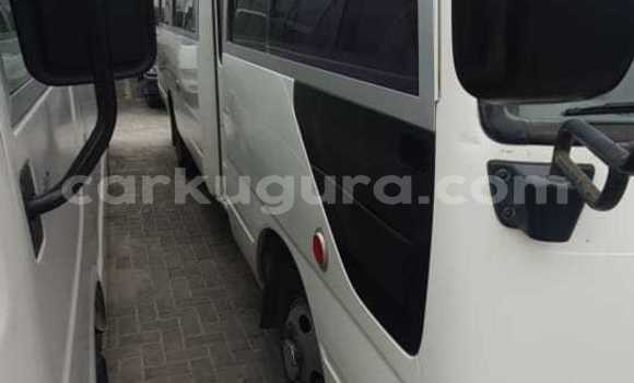 Nunua Ilio tumika Toyota Coaster Nyeupe Gari ndani ya Import - Dubai nchini Bujumbura Nunua Ilio tumika Toyota Coaster Nyeupe Gari ndani ya Import - Dubai nchini Bujumbura