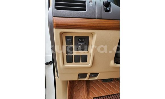 Buy Import Toyota Prado White Car in Import - Dubai in Bujumbura Buy Import Toyota Prado White Car in Import - Dubai in Bujumbura