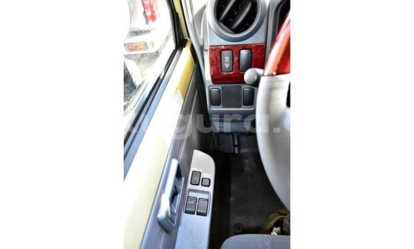 Acheter Import Voiture Toyota Land Cruiser Beige à Import - Dubai, Bujumbura Acheter Import Voiture Toyota Land Cruiser Beige à Import - Dubai, Bujumbura