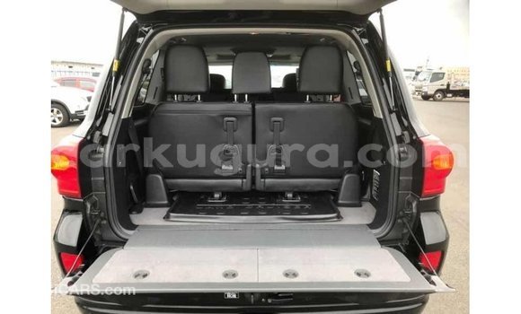 Buy Import Toyota Land Cruiser Black Car in Import - Dubai in Bujumbura Buy Import Toyota Land Cruiser Black Car in Import - Dubai in Bujumbura