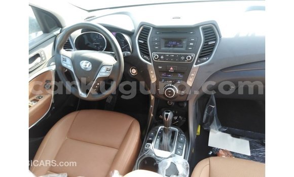 Buy Import Hyundai Santa Fe White Car in Import - Dubai in Bujumbura Buy Import Hyundai Santa Fe White Car in Import - Dubai in Bujumbura