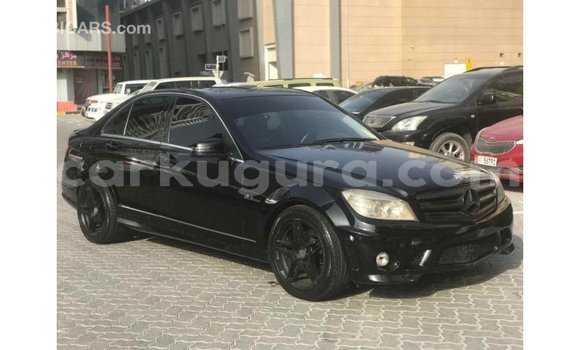 Acheter Import Voiture Mercedes-Benz 190 (W201) Noir à Import - Dubai, Bujumbura Acheter Import Voiture Mercedes-Benz 190 (W201) Noir à Import - Dubai, Bujumbura