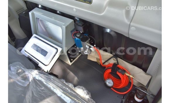 Acheter Import Voiture Toyota Land Cruiser Autre à Import - Dubai, Bujumbura Acheter Import Voiture Toyota Land Cruiser Autre à Import - Dubai, Bujumbura