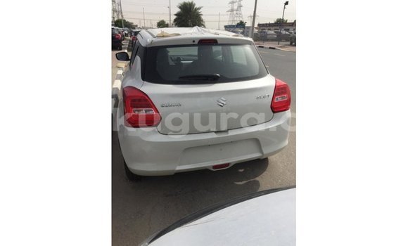 Nunua Imported Suzuki Swift Nyeupe Gari ndani ya Import - Dubai nchini Bujumbura Nunua Imported Suzuki Swift Nyeupe Gari ndani ya Import - Dubai nchini Bujumbura