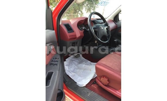 Nunua Imported Toyota Hilux Nyekundu Gari ndani ya Import - Dubai nchini Bujumbura Nunua Imported Toyota Hilux Nyekundu Gari ndani ya Import - Dubai nchini Bujumbura