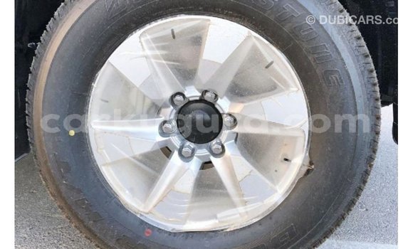 Nunua Imported Toyota Prado Nyeusi Gari ndani ya Import - Dubai nchini Bujumbura Nunua Imported Toyota Prado Nyeusi Gari ndani ya Import - Dubai nchini Bujumbura