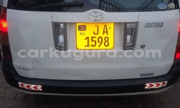 Buy Used Toyota Probox White Car in Bujumbura in Bujumbura Buy Used Toyota Probox White Car in Bujumbura in Bujumbura