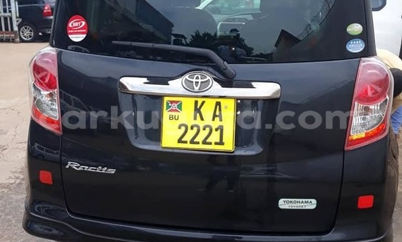Nunua Ilio tumika Toyota Ractis Nyeusi Gari ndani ya Bujumbura nchini Bujumbura Nunua Ilio tumika Toyota Ractis Nyeusi Gari ndani ya Bujumbura nchini Bujumbura