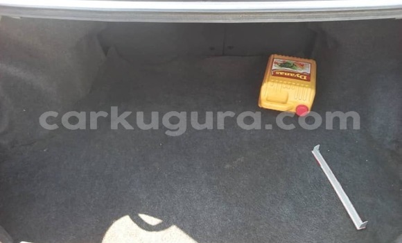 Buy Used Toyota Carina Silver Car in Bujumbura in Bujumbura Buy Used Toyota Carina Silver Car in Bujumbura in Bujumbura