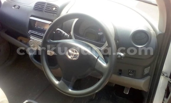 Nunua Ilio tumika Toyota Passo Nyeupe Gari ndani ya Bujumbura nchini Bujumbura Nunua Ilio tumika Toyota Passo Nyeupe Gari ndani ya Bujumbura nchini Bujumbura