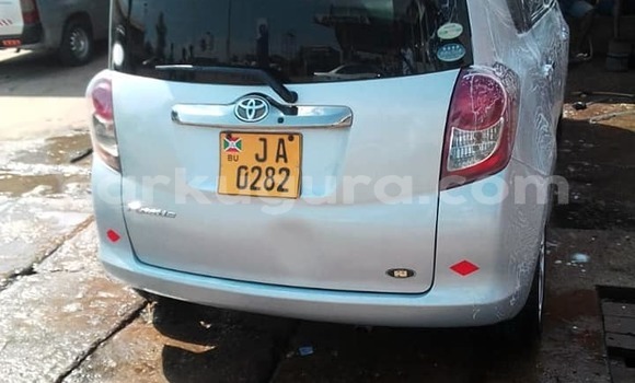 Buy Used Toyota Ractis Silver Car in Bujumbura in Bujumbura Buy Used Toyota Ractis Silver Car in Bujumbura in Bujumbura