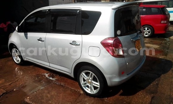 Buy Used Toyota Ractis Silver Car in Bujumbura in Bujumbura Buy Used Toyota Ractis Silver Car in Bujumbura in Bujumbura