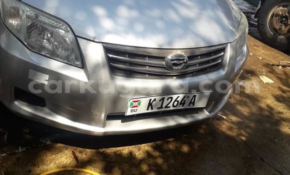 Buy Used Toyota Axio Silver Car in Bujumbura in Bujumbura Buy Used Toyota Axio Silver Car in Bujumbura in Bujumbura