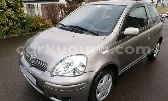 Acheter Occasion Voiture Toyota Yaris Gris à Bujumbura, Bujumbura