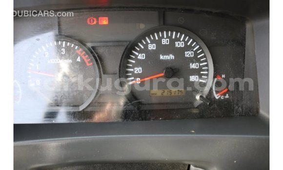 Acheter Import Voiture Isuzu Rodeo Blanc à Import - Dubai, Bujumbura