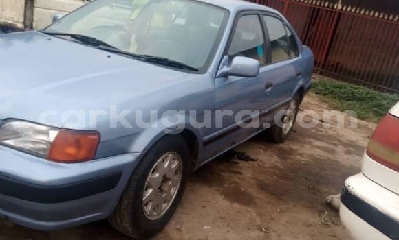 Nunua Ilio tumika Toyota Corsa Bluu Gari ndani ya Bujumbura nchini Bujumbura Nunua Ilio tumika Toyota Corsa Bluu Gari ndani ya Bujumbura nchini Bujumbura