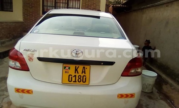 Nunua Ilio tumika Toyota Belta Nyeupe Gari ndani ya Bujumbura nchini Bujumbura Nunua Ilio tumika Toyota Belta Nyeupe Gari ndani ya Bujumbura nchini Bujumbura