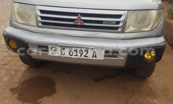 Nunua Ilio tumika Mitsubishi Pajero Fedha Gari ndani ya Bujumbura nchini Bujumbura Nunua Ilio tumika Mitsubishi Pajero Fedha Gari ndani ya Bujumbura nchini Bujumbura