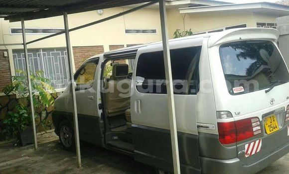 Buy Used Toyota Hiace Other Car in Bujumbura in Bujumbura Buy Used Toyota Hiace Other Car in Bujumbura in Bujumbura